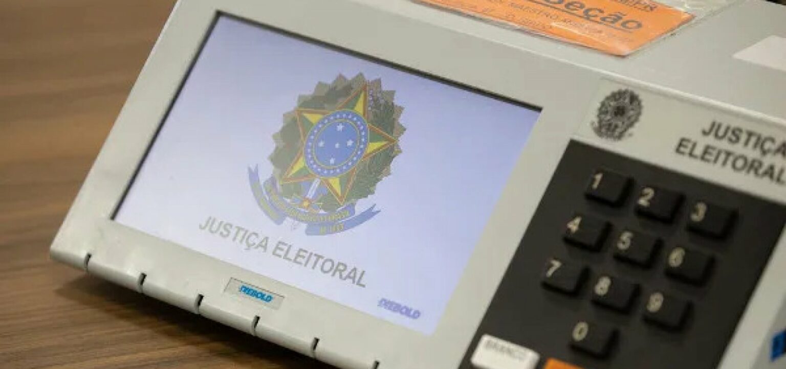 128146eleitores-terao-mais-tempo-para-conferir-voto-na-urna-eletronica-3-1-1536x722